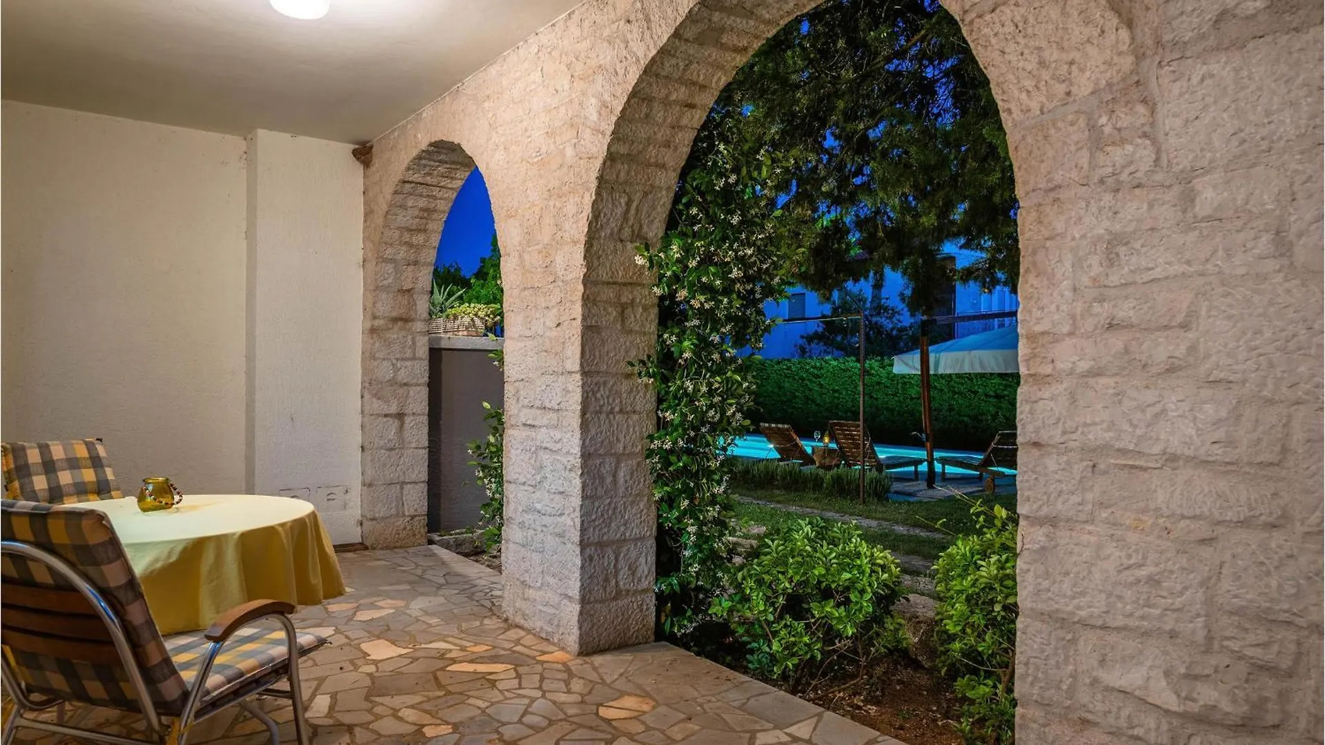5 Bedroom Lovely Home In Krnica Σπίτι διακοπών