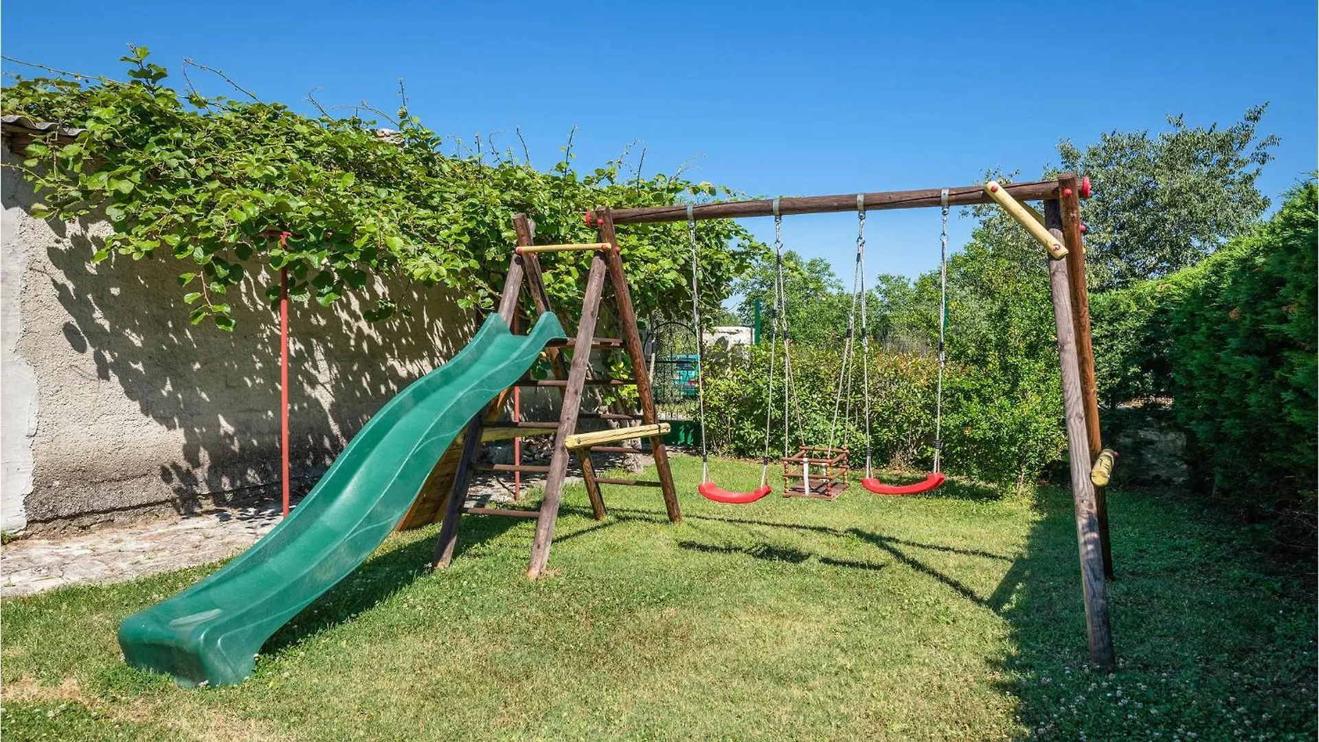 Σπίτι διακοπών 5 Bedroom Lovely Home In Krnica Κροατία